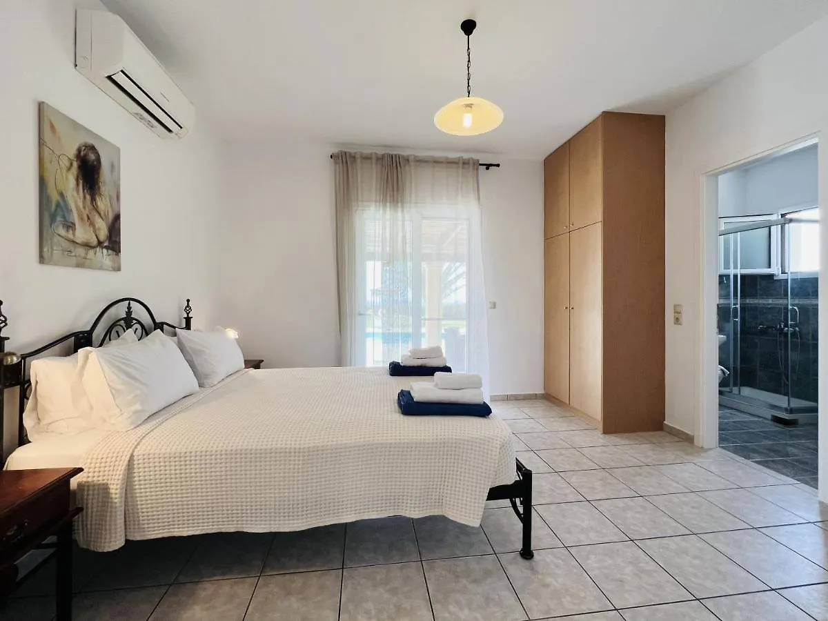 Villa Hephaestus Spartia  Greece